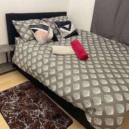 לונדון 2 Bedroom Flat Camberwell Grove מראה חיצוני תמונה