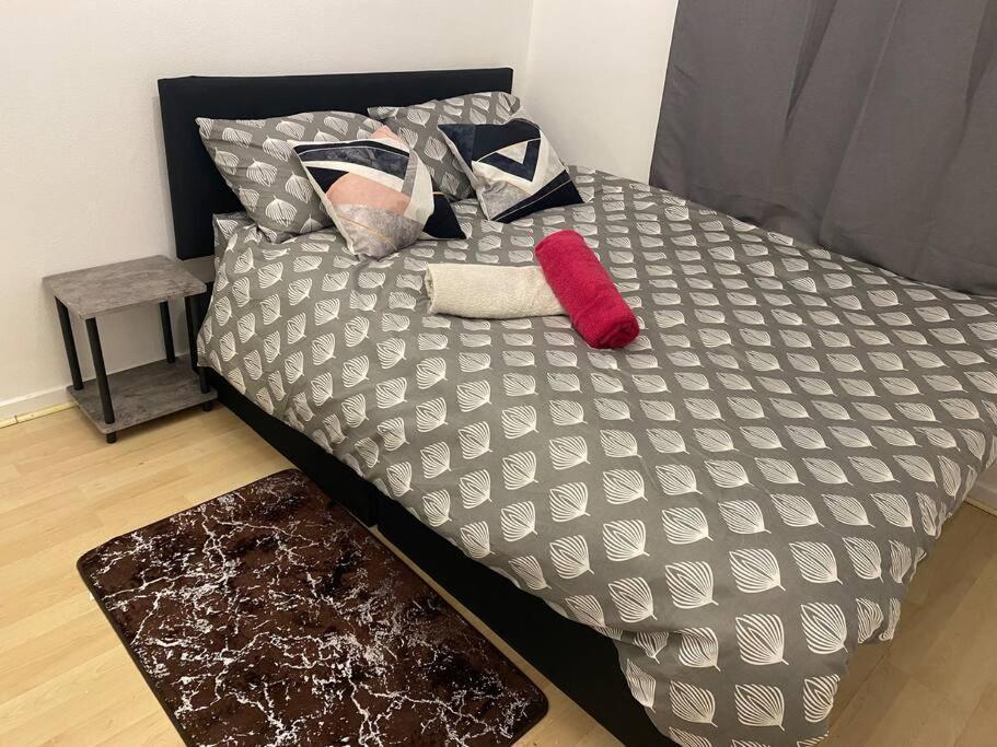 לונדון 2 Bedroom Flat Camberwell Grove מראה חיצוני תמונה