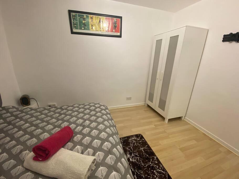 לונדון 2 Bedroom Flat Camberwell Grove מראה חיצוני תמונה
