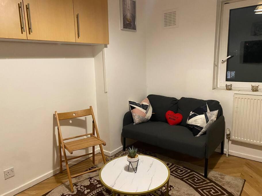 לונדון 2 Bedroom Flat Camberwell Grove מראה חיצוני תמונה
