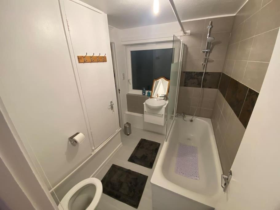 לונדון 2 Bedroom Flat Camberwell Grove מראה חיצוני תמונה