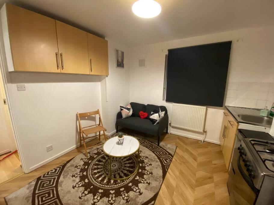לונדון 2 Bedroom Flat Camberwell Grove מראה חיצוני תמונה